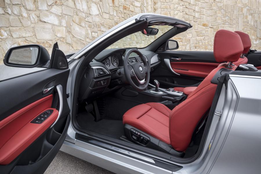  BMW 228i Convertible Sport Line 2015 года  (US) (фото 29 из 30)